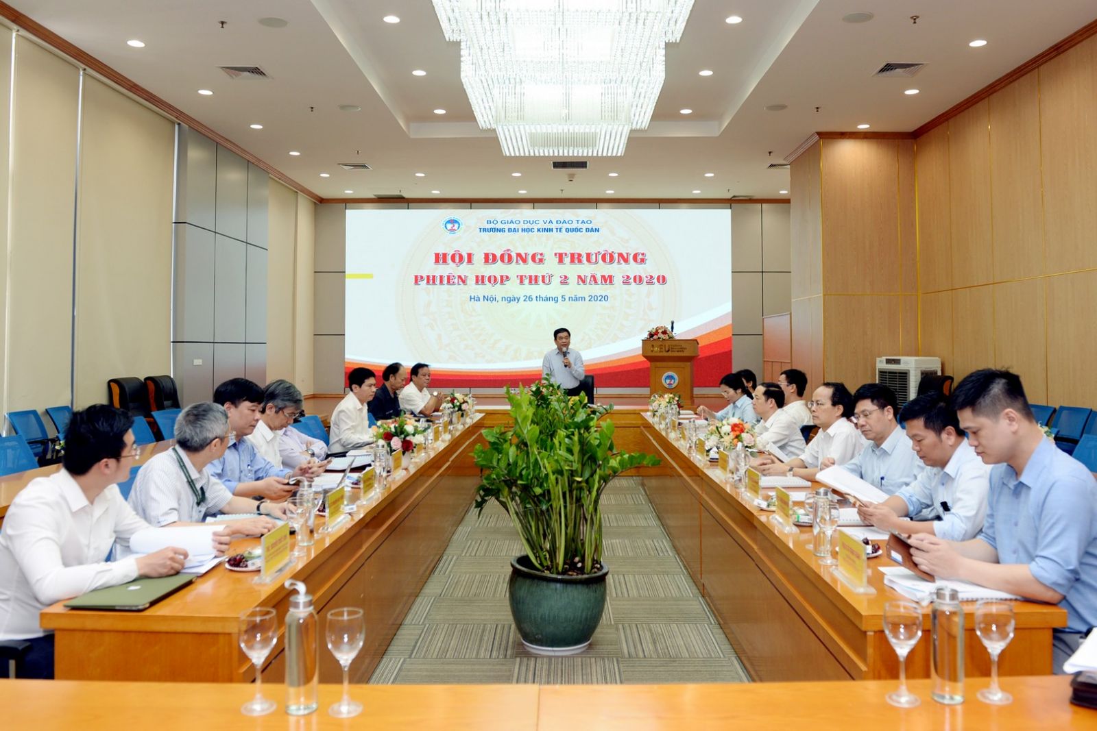 Phiên họp thứ 2 năm 2020 của Hội đồng trường – Trường Đại học Kinh tế Quốc dân