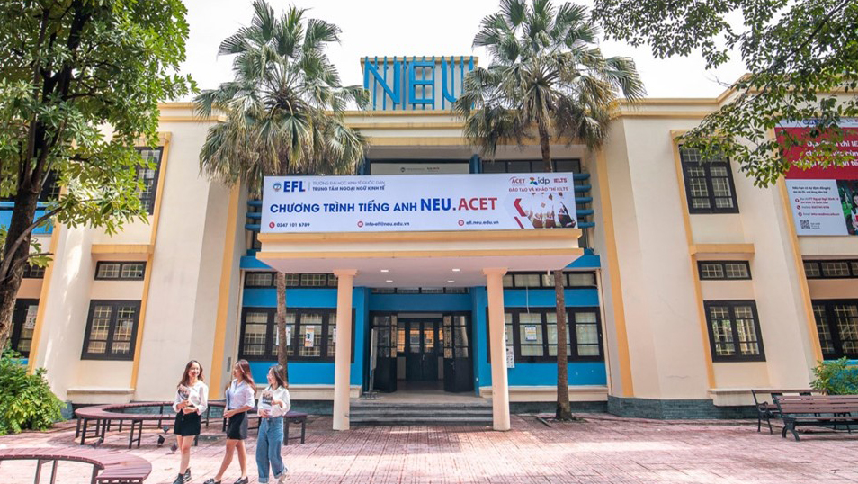 Thi lấy chứng chỉ IELTS tại Trường Đại học Kinh tế Quốc dân